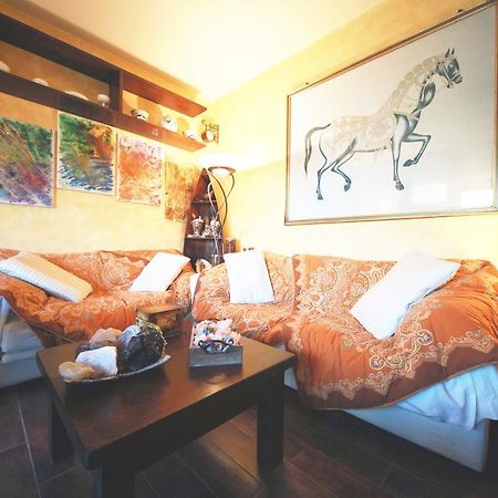 Bed & Breakfast A San Siro 75 ミラノ エクステリア 写真