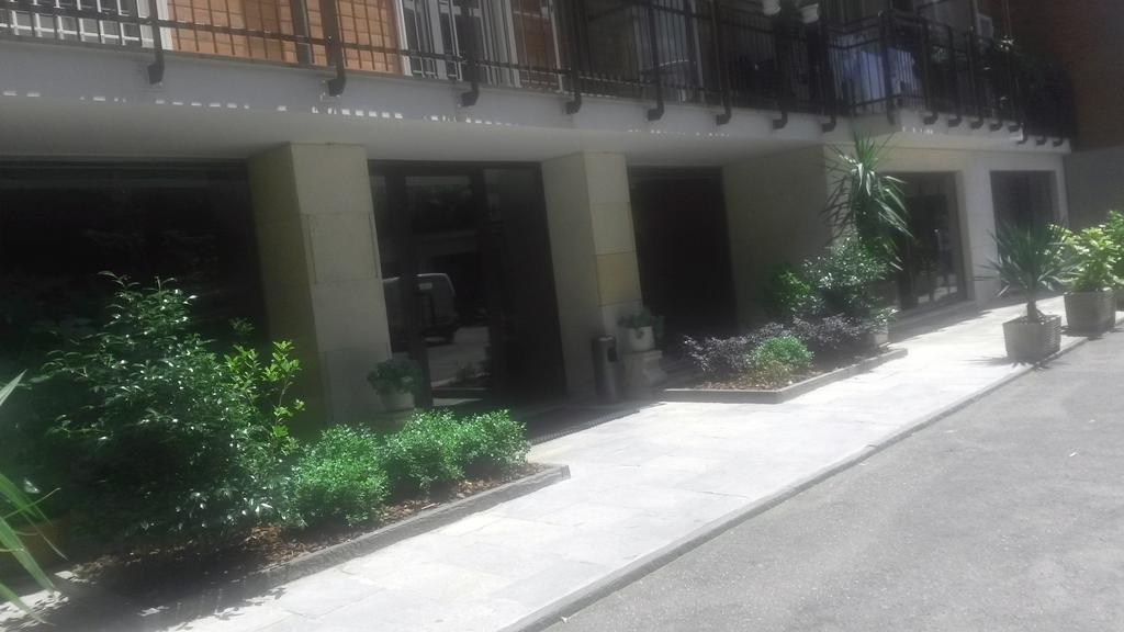Bed & Breakfast A San Siro 75 ミラノ エクステリア 写真