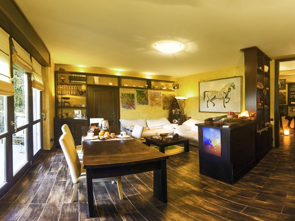 Bed & Breakfast A San Siro 75 ミラノ エクステリア 写真