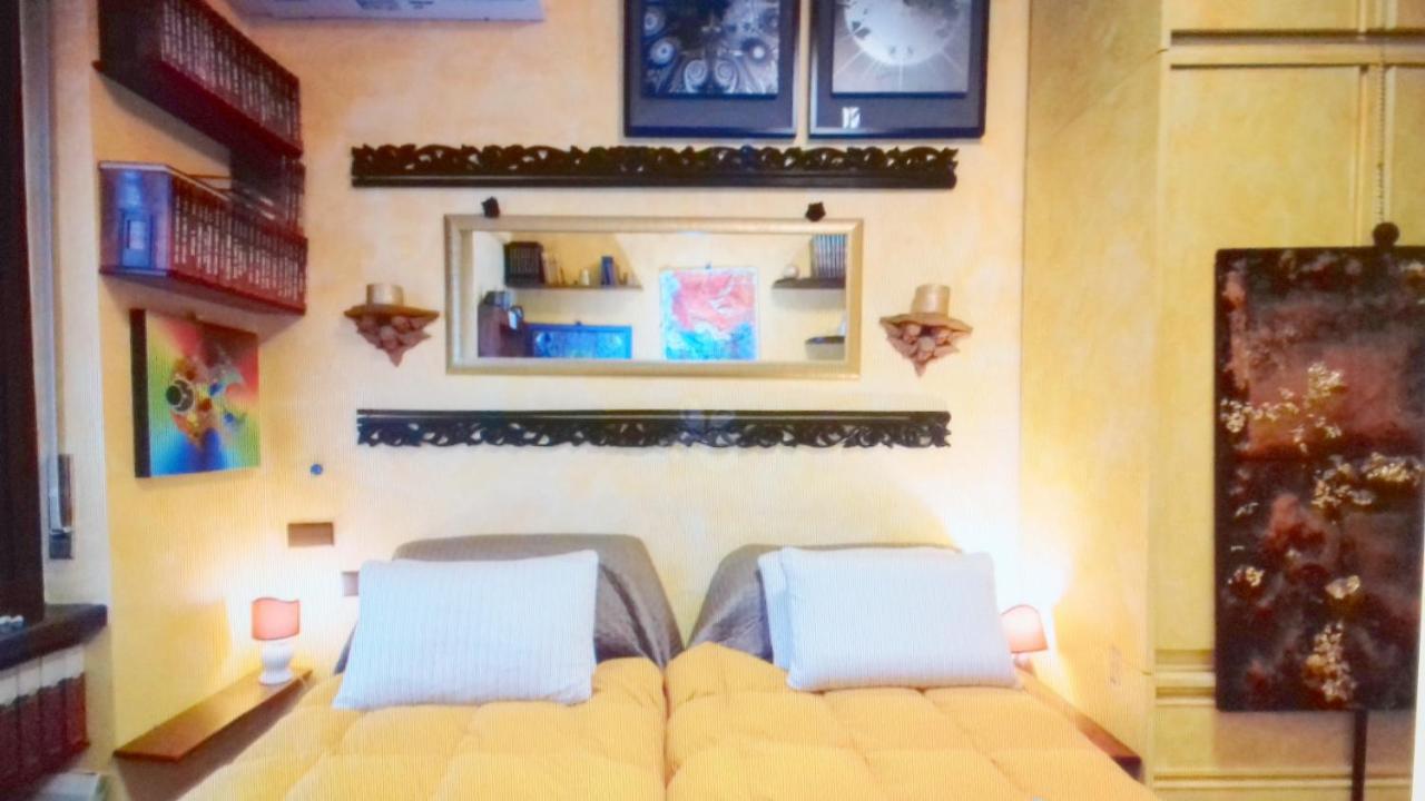 Bed & Breakfast A San Siro 75 ミラノ エクステリア 写真